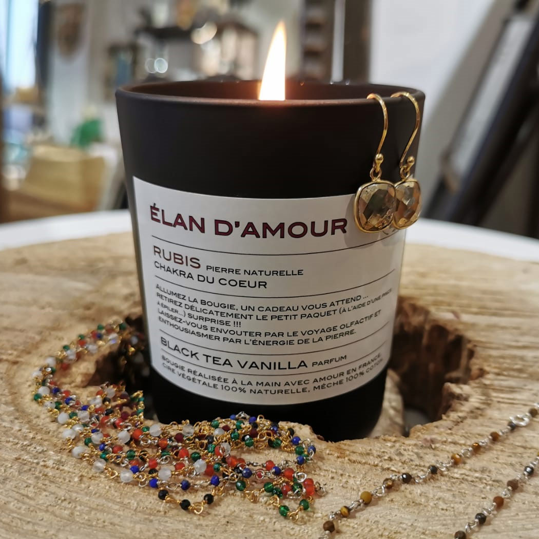 Bougie parfumée bijou surprise Rubis – Élan d’amour